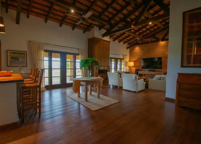 El Transito Hotel Boutique